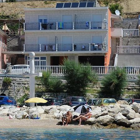 Apartmani Ivo Подстрана Екстериор снимка