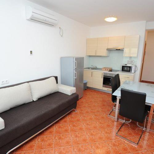 Apartmani Ivo Подстрана Екстериор снимка
