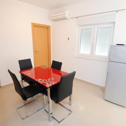Apartmani Ivo Подстрана Екстериор снимка