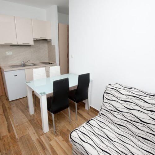 Apartmani Ivo Подстрана Екстериор снимка